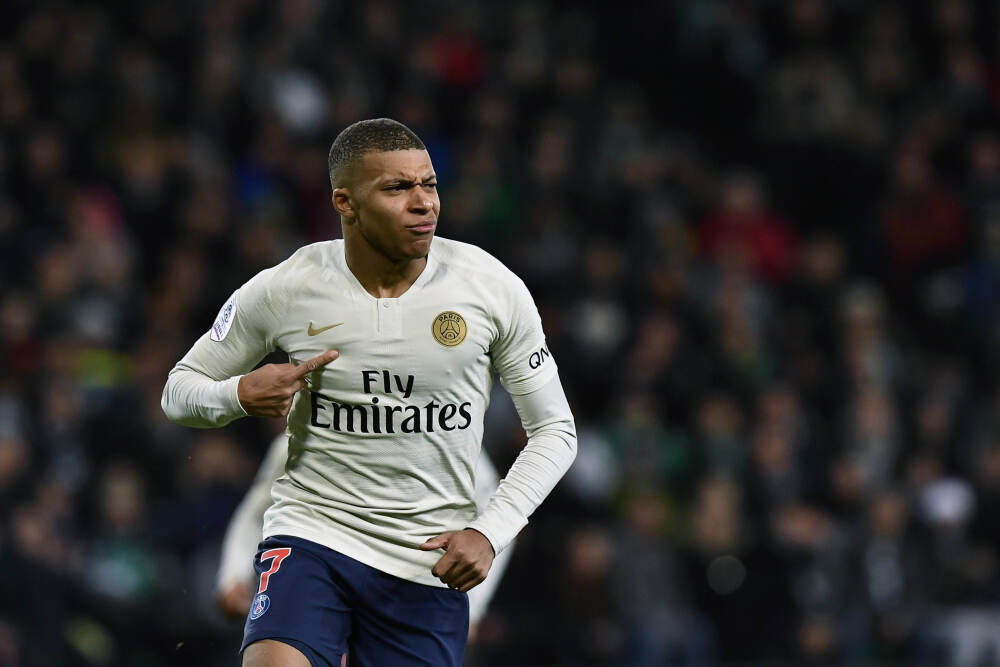 纳尼：曼联球迷就想看塞梅尼奥这类型的球员 内维斯适配任何体系